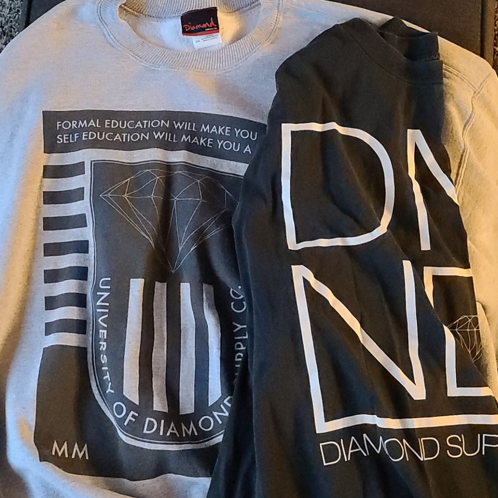Diamond Supply Co. Black T-shirt and grey crew